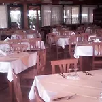 Ξενοδοχείο με διαμερίσματα Grotte 4*