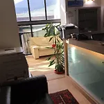 Grotte Ξενοδοχείο με διαμερίσματα 4*