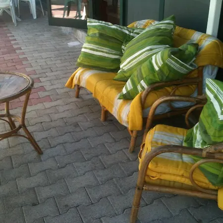 Apart Otel Grotte 4*