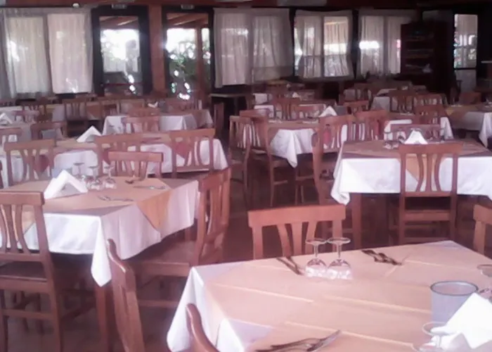 Apart-hotel Grotte 4*